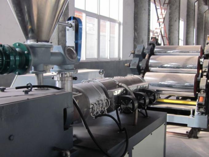 PVC挤出机certifié par CE écument librement挤出机