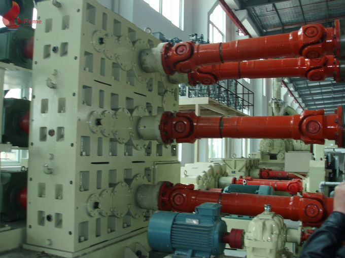 Ø 230mm - 910mm 4 Broodjes橡胶kalanderende机，安装于Stoffen het Maken