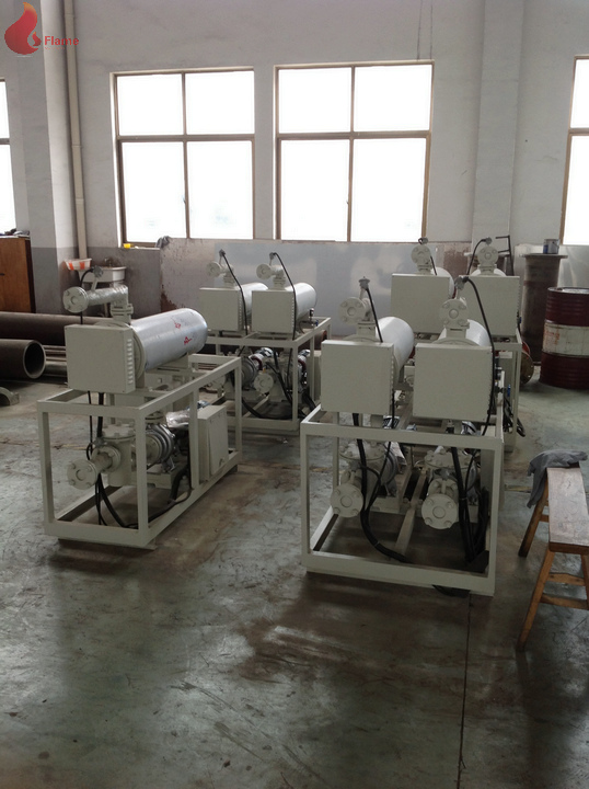 机器de Calandrement de Pvc de Grande Vitesee，Foncightnement De Machine De Condanerier de Moven de PVC Bon