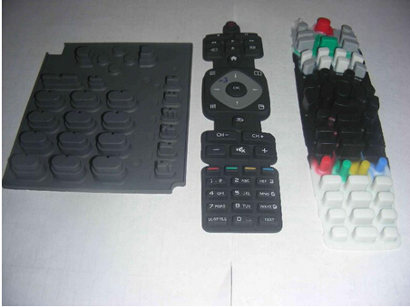 200吨注塑机:électrique机器压模机