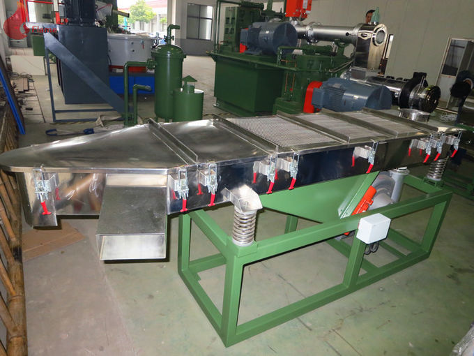 便携式isolez le plastique réutilisent l'extrudeuse en plastique extérieure lisse PRE-255/300 de machine