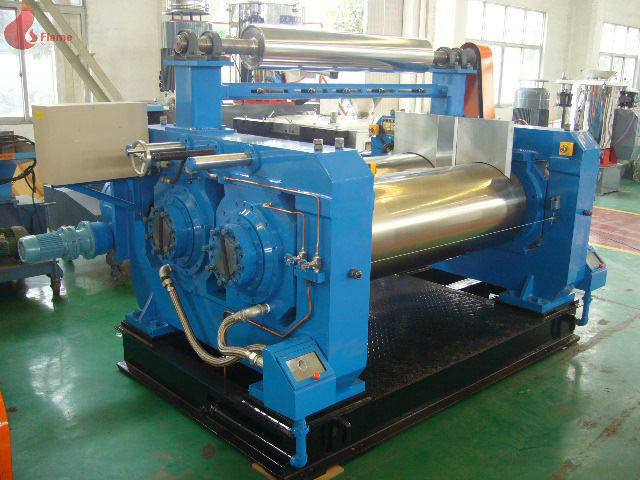 Le moulin ouvert électrique de haute sécurité de frein de secours pour Le caoutchouc deux rouent 560 x 1530mm