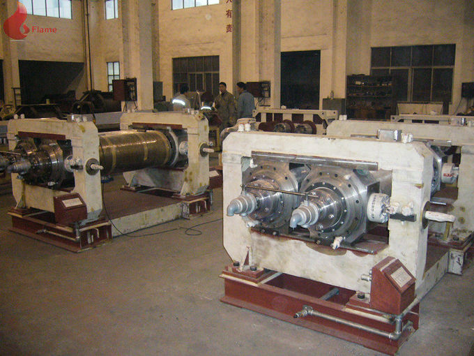 Le moulin ouvert électrique de haute sécurité de frein de secours pour Le caoutchouc deux rouent 560 x 1530mm