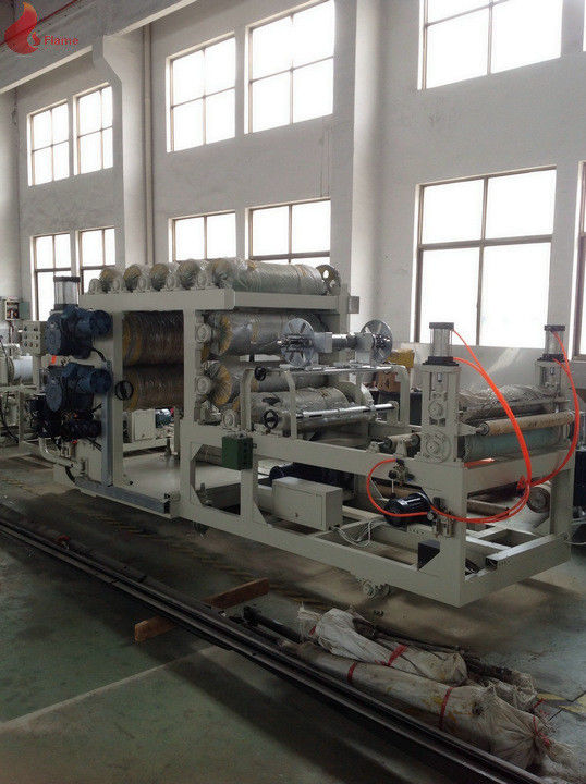 六rouleaux couvrent l'écran触觉de contrôle PLC du × 1200mm de la machine 360 de calendrier de PVC