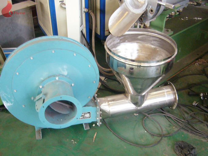黑ßer Ausschnitt-Plastikpelletisierungs-Maschinen——/ legierterstahl-Zwillings-Schrauben-Plastikextruder PVC