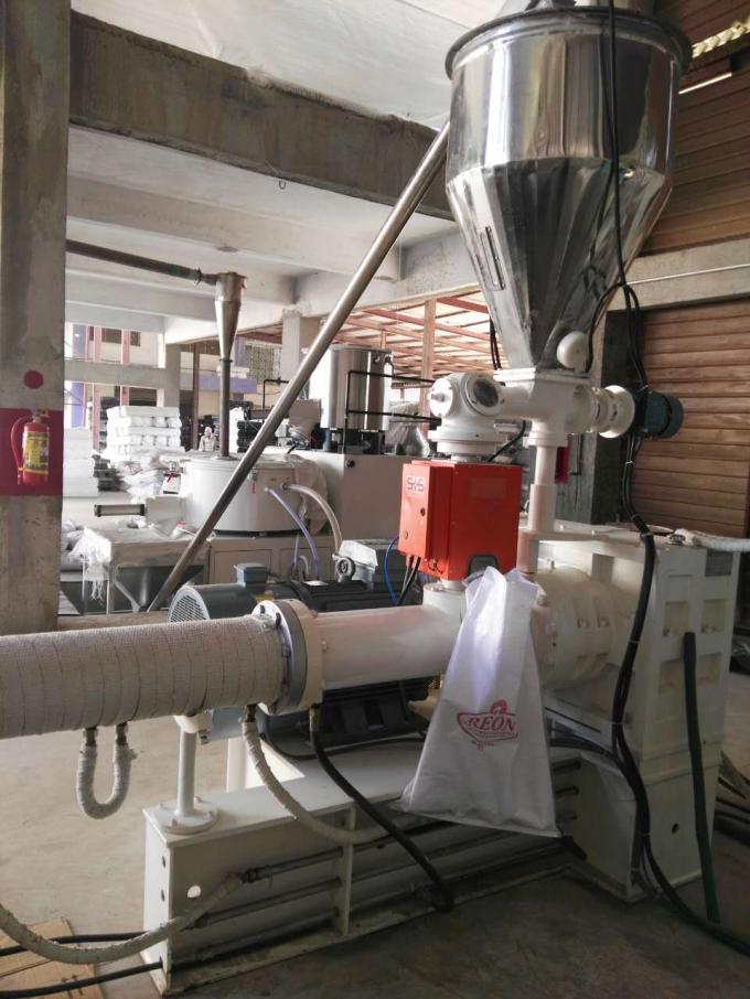 Strato Ad Alto Rendimento Del Pvc Che Rende Ad Attrezzatura di Calandratura andamento Privo d'Intoppi