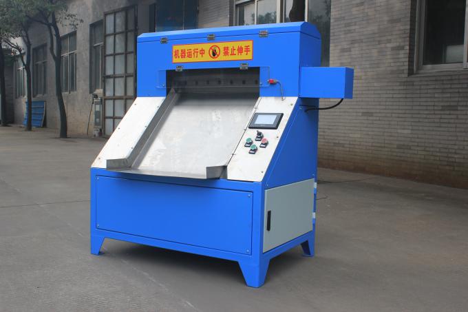 Taglio di precisione di cnc della macchina a Iniezione Della Gomma di Larghezza 580mm Dell'Alimentione