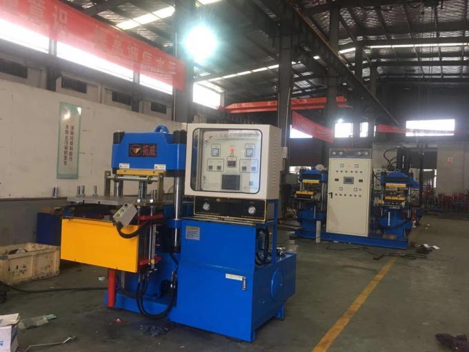 这是一幅250吨的画