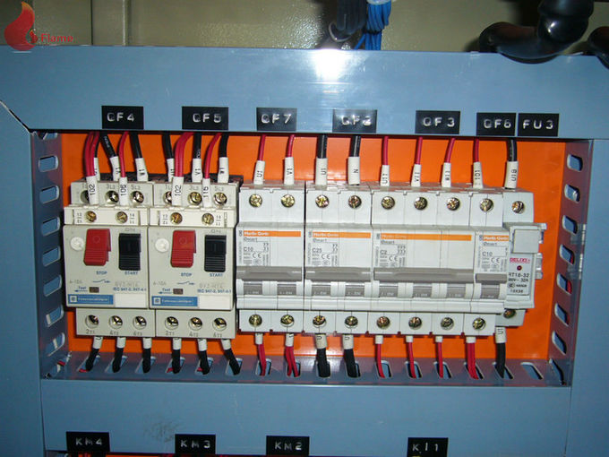 132 kw전기통제내각을가진고무이너기계를를이되십시오