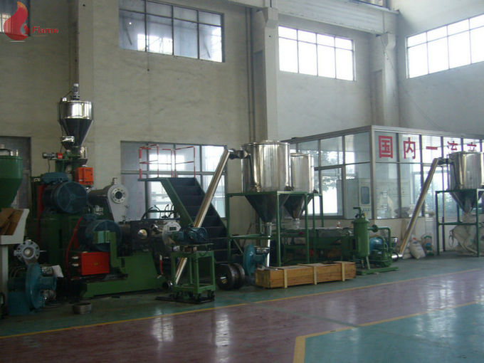 多螺杆聚氯乙烯塑料造粒机+单螺杆挤出机