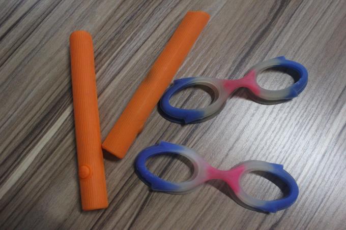100吨硫化机生产硅橡胶制品csgo竞猜平台