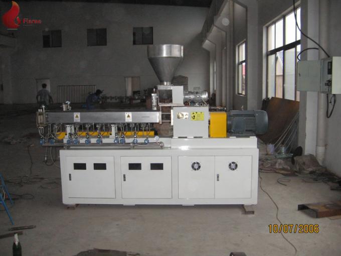 PLC同向旋转塑料挤出机合金双螺杆模块化