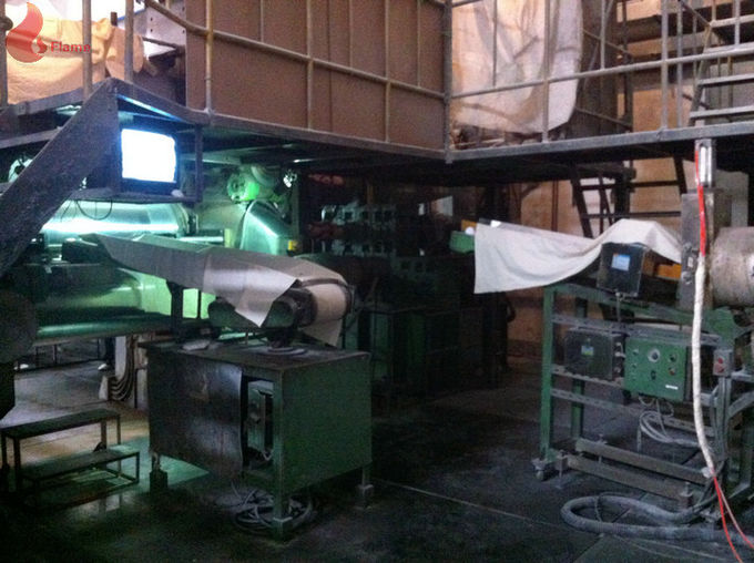 塑料地板4辊压延机耐用，可旋转接头和软金属管