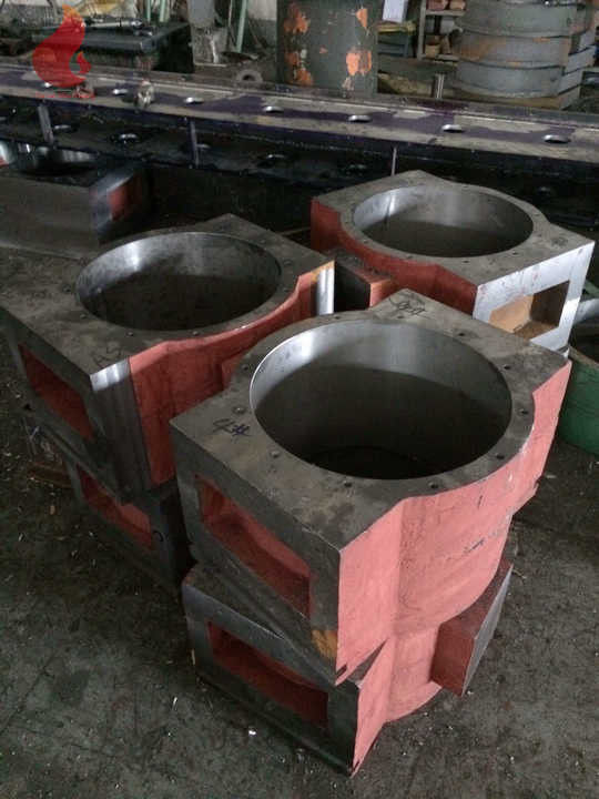 O可编程逻辑控制器（PLC）用于控制卡伦德里奥地区的温度变化